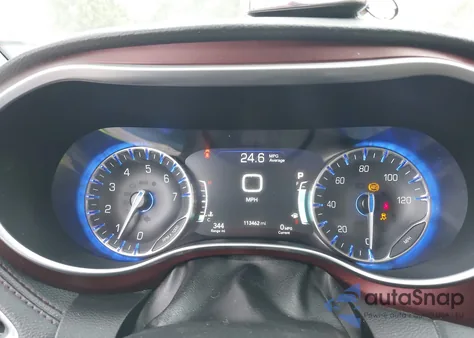 2020 Chrysler Pacifica Limited z USA, uszkodzony, nr VIN 2C4RC1GG6LR171515